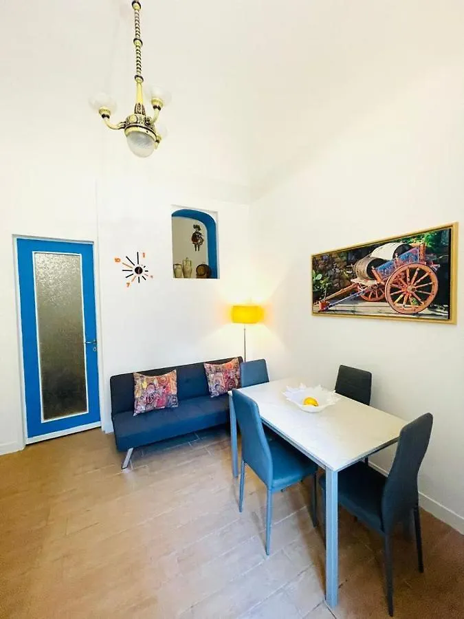 A Casa Di Tony Apartment Palermo Italy