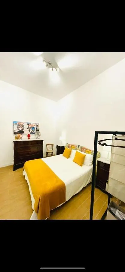 A Casa Di Tony Apartment Palermo 0*,  Italy